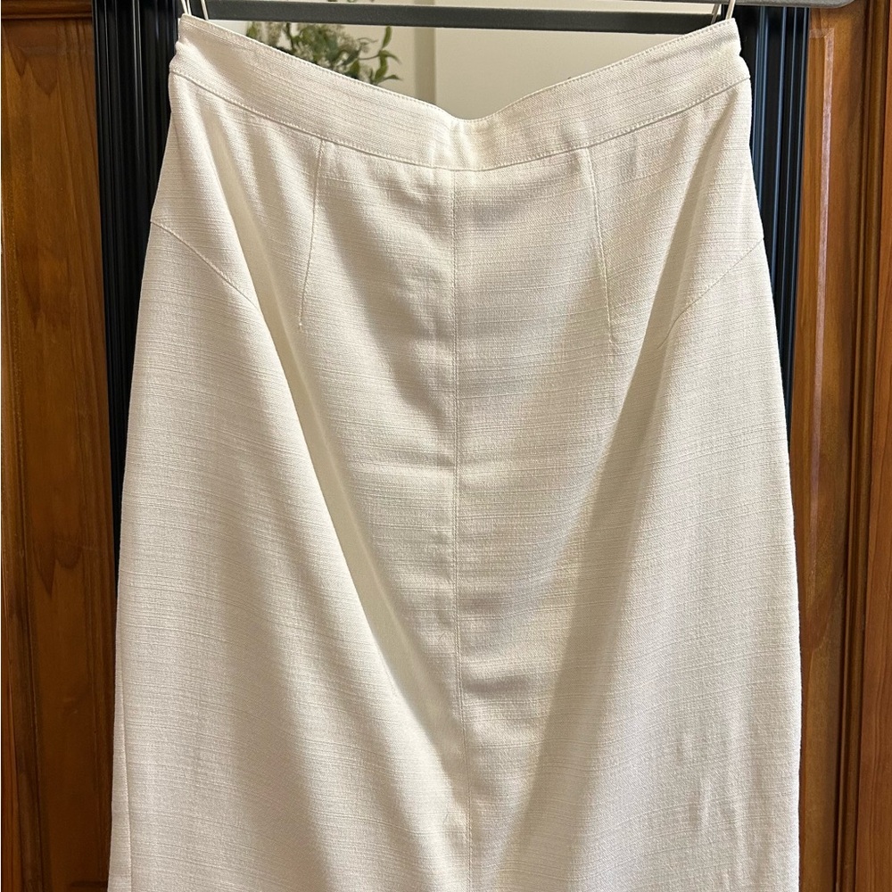 Dolce & Gabbana Cream Pencil Skirt